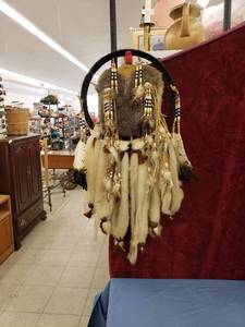lot 6264 image: hand made vintage Mandela dream catcher