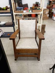 lot 6272 image: vintage vinyltiger oak rocker