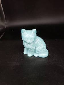 lot 6288 image: heavy blue stone cat figurine