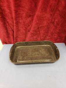 lot 6295 image: enamelgraniteware baking pan