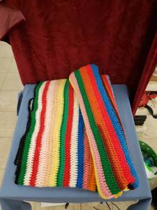 lot 6307 image: crocheted quilt 105 x 72