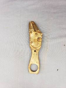 lot 6317 image: old tool