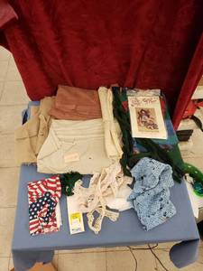 lot 6326 image: lot of fabric and misc.