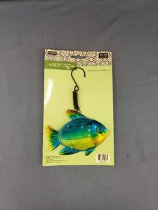 lot 6335 image: fish wind chime NIP