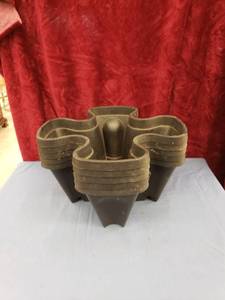 lot 6336 image: stacking flower pots