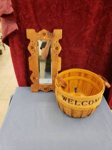 lot 6354 image: welcome basketmirror