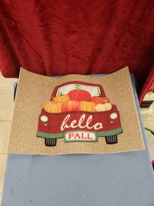 lot 6372 image: fall rug wred truck NWT