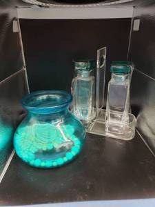 lot 6381 image: lot of turquoise glass decor