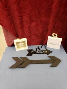lot 6396 image: set of 4 plaques