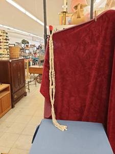 lot 6401 image: macrame hanger 42