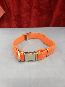 lot 6414 image: New orange leather dog collar