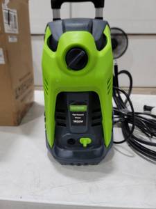 lot 3651 image: Electric Pressure Washer Green 1800 Watts