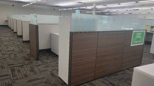 lot 40015 image: Office 13 Unit Cubicle Workstations, Double-Sided