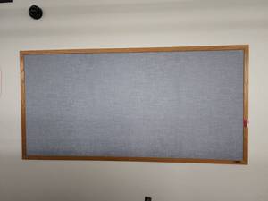 lot 49047 image: 6ft Corkboard - BRING TOOLS TO REMOVE FROM WALL