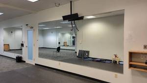 lot 49075 image: 6 Large Mirrors