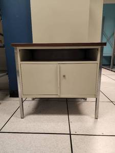 lot 49153 image: Printer Table Metal Base