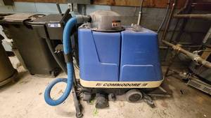 lot 40273 image: Windsor Commodore Model CMD Carpet Cleaner Jetextractor
