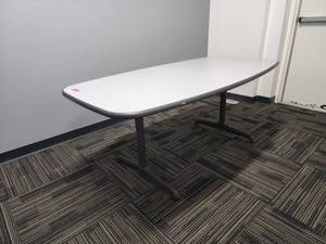 lot 40306 image: 6ft Oval Confrence Tables