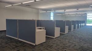 lot 22549 image: Double-Sided Blue Gray Steelcase 8-Unit Cubicle Workstations
