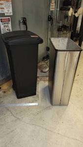 lot 22581 image: Lot of (2) 30in Trash Cans - Stainless Steel and a Black Plastic Trash Bin W Lid&nbsp