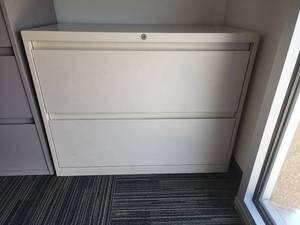 lot 29756 image: 2 Drawer Lateral Filing Cabinet