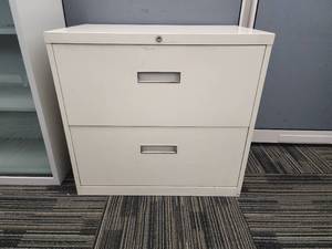 lot 29772 image: 2 Drawer Lateral Filing Cabinet
