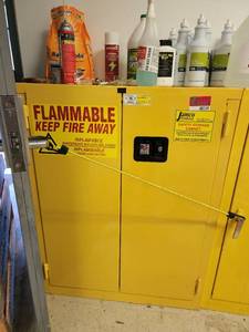 lot 40154 image: Flammable Protective Cabinet