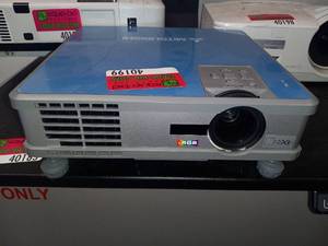 lot 40199 image: Mitsubish Projector