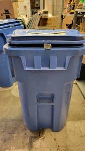 lot 40214 image: Blue Cintra Security Container  Trash Bin With a Master Lock