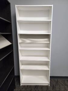 lot 40219 image: White 6 Tier Bookshelf