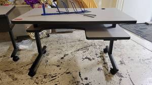 lot 40250 image: 2-Tier Gray Laminate Mobile Work Station