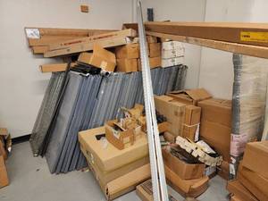 lot 49238 image: Lot of Metal and Metro Shelves - Already Disassembled
