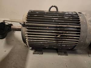 lot 49333 image: Lincoln A.C Motor Serial # 1681203