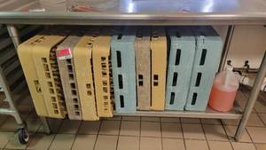 lot 40547 image: Assorted Dishracks