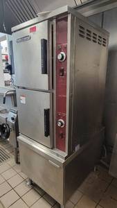 lot 40552 image: Southbend Natural Gas Oven Model 24CEA10