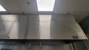 lot 40553 image: Commerical Greenheck Exhaust Hood