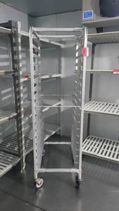 lot 40579 image: Standard Don Aluminum Sheet Pan Rack