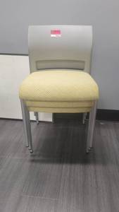 lot 40633 image: Lot of 3 Steelcase Armless Chairs