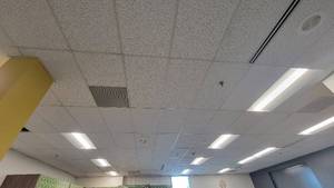 lot 5772 image: 12 LED Ceiling Lights - Approx. 50 Ceiling Tiles