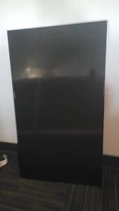 lot 22662 image: Samsung DB55E 55in LED Display  Digital Signage With a Wall-Mount