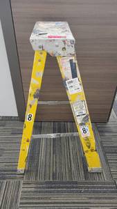 lot 49428 image: 3ft Ladder