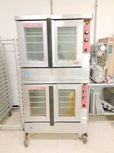 lot 44559 image: Blodgett Twin Oven