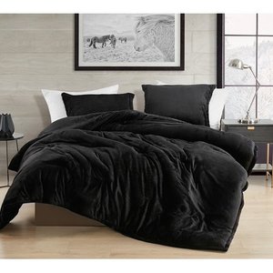 lot 8223 image: Coma Inducer Oversized Comforter - Touchy Feely - Black- Retail$116.71