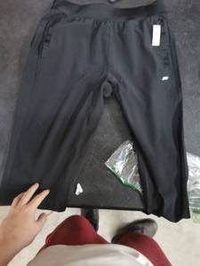 lot 1730 image: Amazon Essentials Medium Black Sweat Pants,