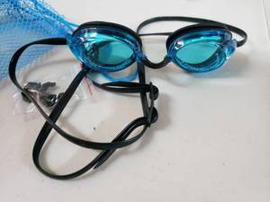 lot 3324 image: Swim Goggles Blue