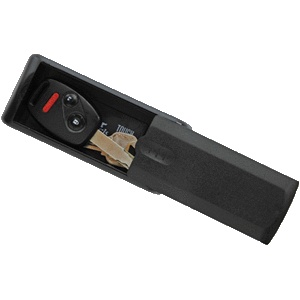 lot 3333 image: Master Lock 207D Magnetic Key Holder 1 Pack Black