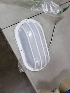 lot 8226 image: Porthole Light Installation Kit