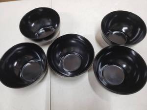 lot 12953 image: Eurita Black Plastic 5.5 Inch Bowls, Set Of 5
