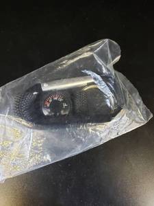 lot 1648 image: BNSF compas Keychain factory sealed