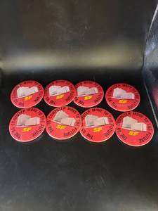 lot 1660 image: lot of 8 Santa Fe 1985 Buttons
